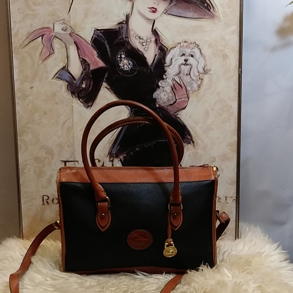 DOONEY & BOURKE VINTAGE CROSSBODY PURSE ONLY - Picture 13 of 17